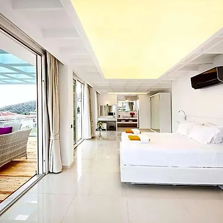 Asfiya Sea View Hotel