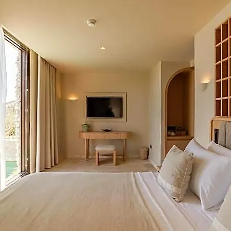 Asfiya Sea View Szálloda 3*